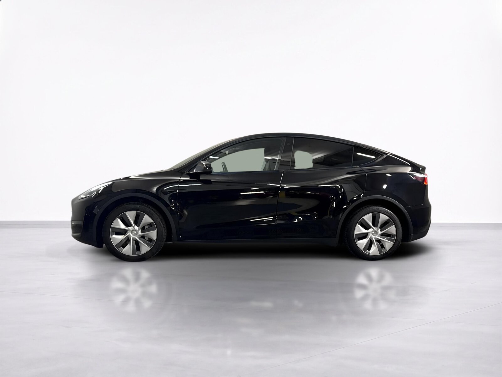 TESLA MODEL Y ELECTRIC