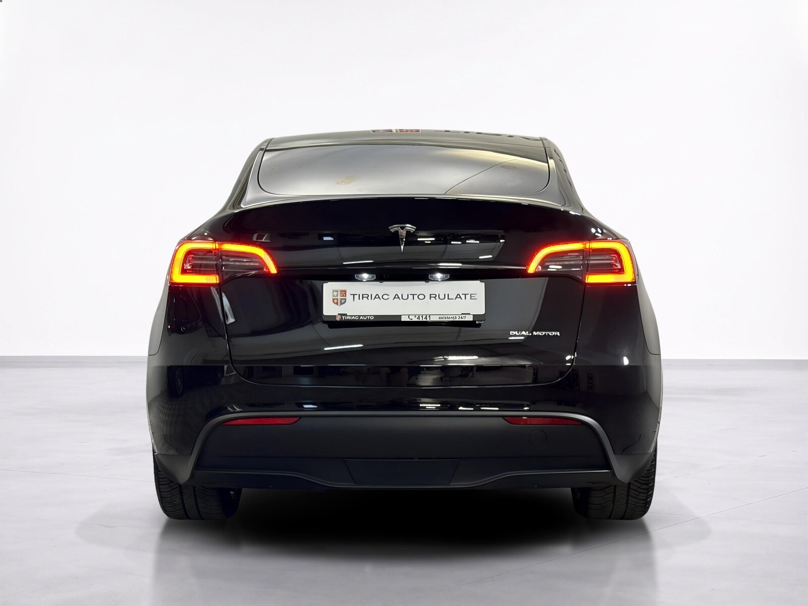 TESLA MODEL Y ELECTRIC