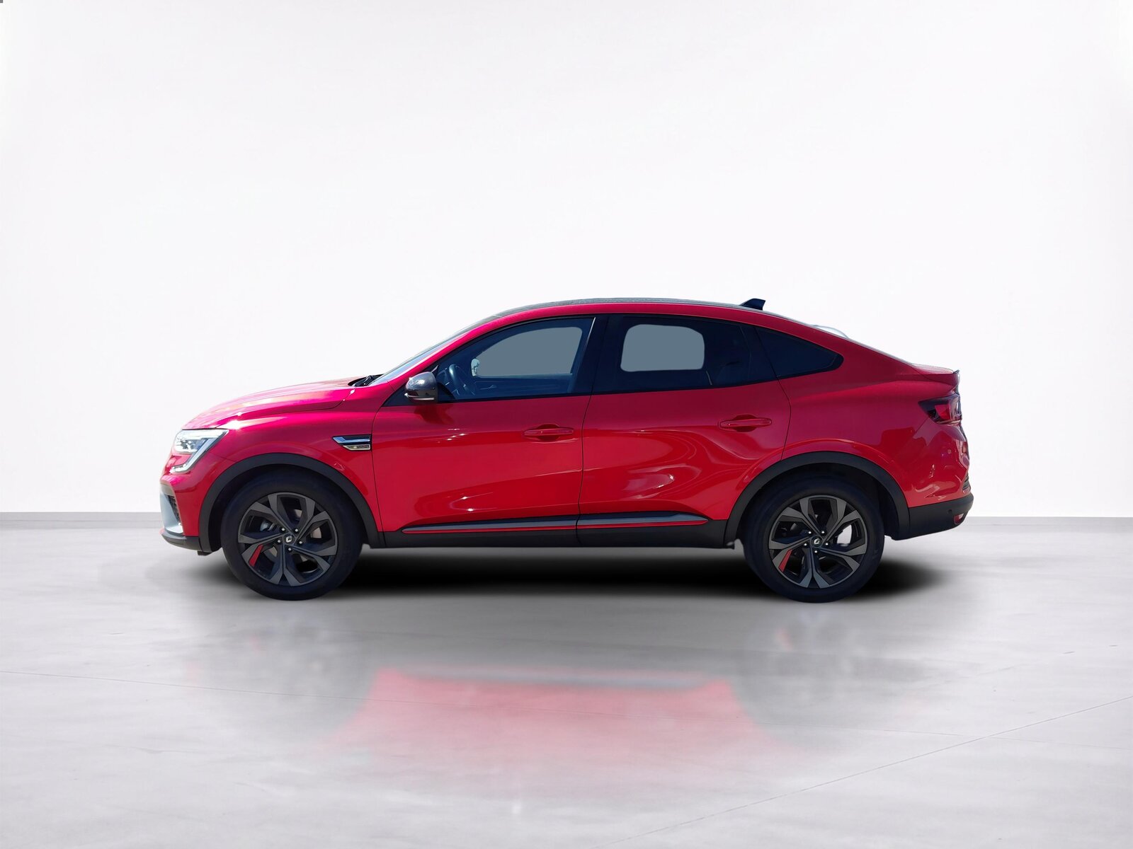 RENAULT ARKANA E-TECH RS LINE