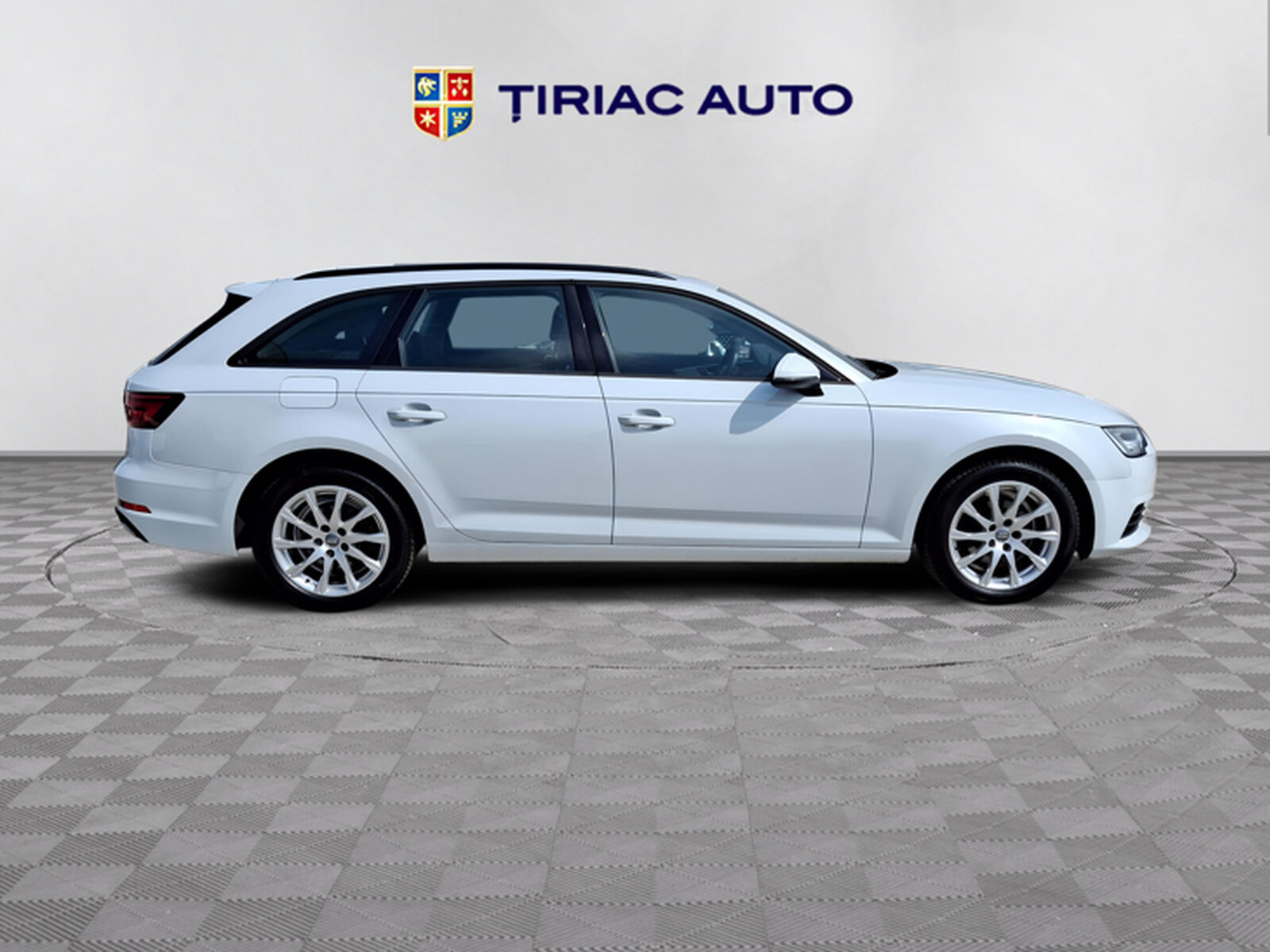 AUDI A4 2.0D