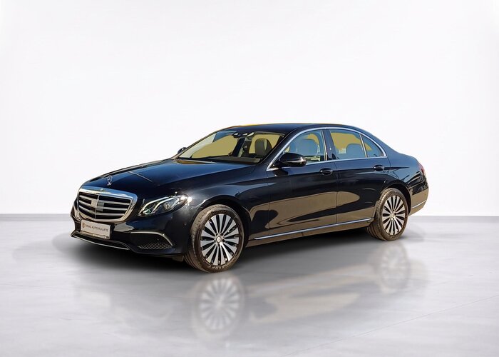 MERCEDES BENZ CLASA E 200