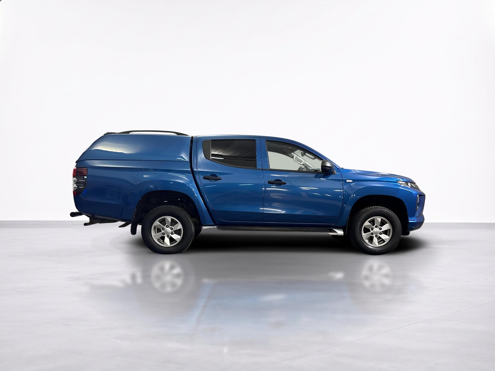 MITSUBISHI L200 2.3D