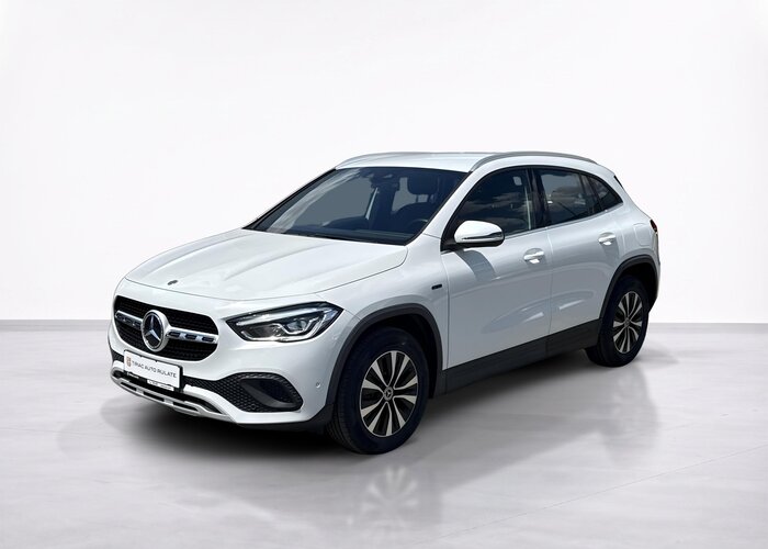 MERCEDES-BENZ CLA 2021