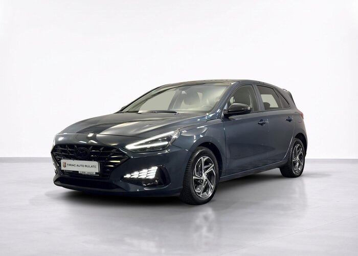 HYUNDAI i30 2022