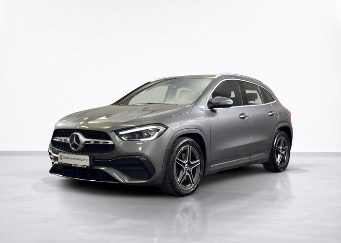 MERCEDES BENZ GLA 220D