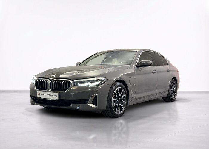 BMW SERIA 5 530E