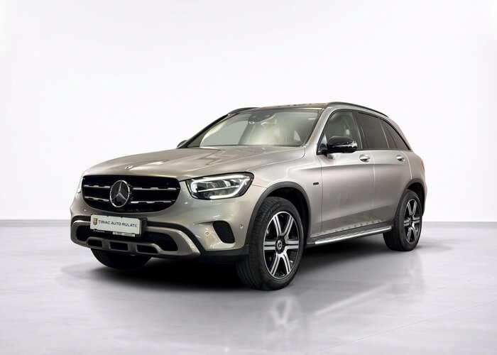 MERCEDES BENZ GLC 300E 4M