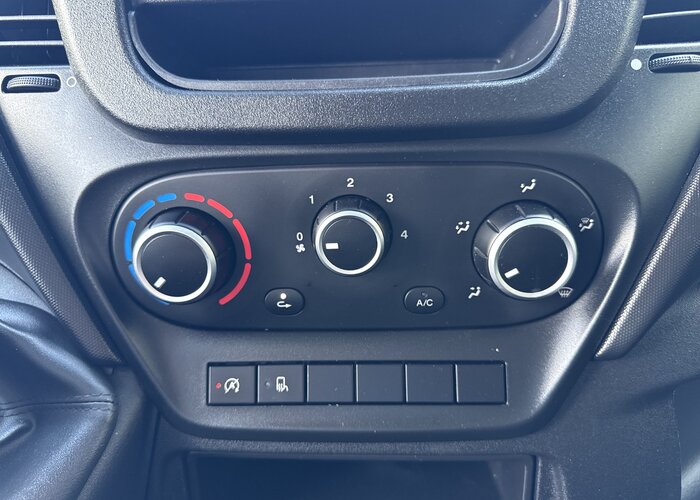 IVECO  2023 — imagine 13
