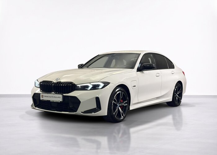 BMW SERIA 3 XDRIVE30E