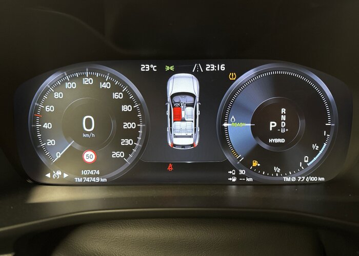 VOLVO XC40 2023 — imagine 44