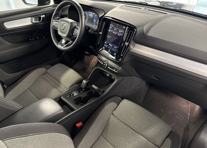 VOLVO XC40 2023 — imagine 53