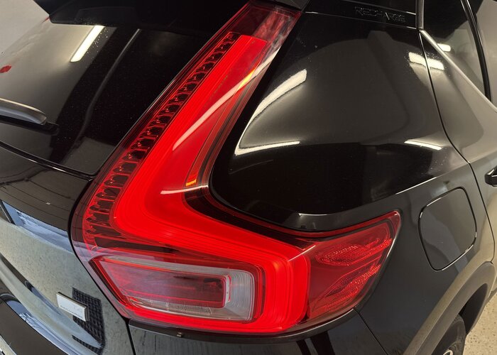 VOLVO XC40 2023 — imagine 56