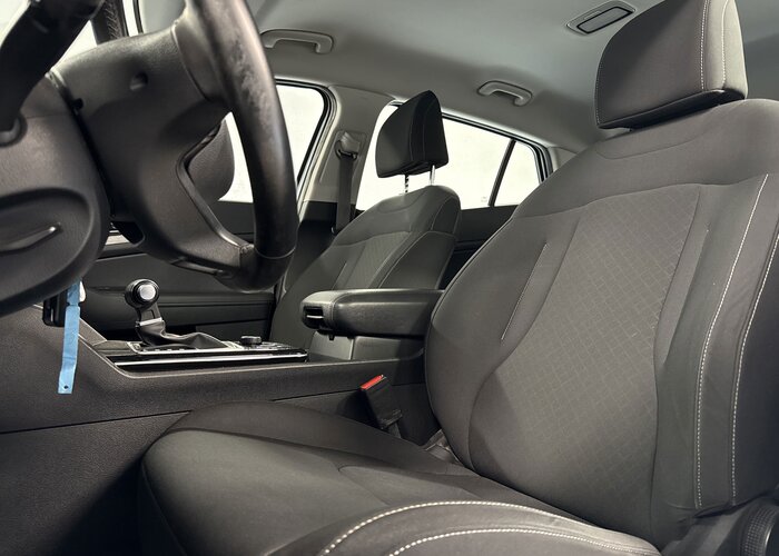 KIA Sportage 2023 — imagine 10