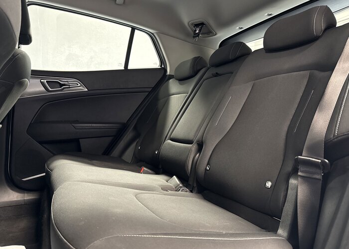 KIA Sportage 2023 — imagine 13