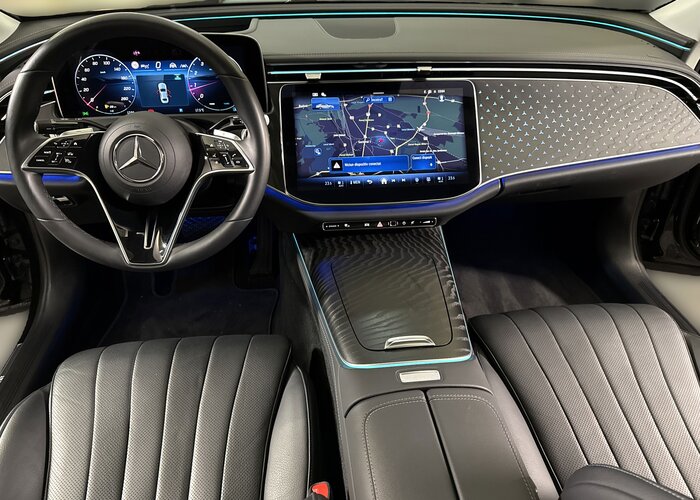 MERCEDES-BENZ E-Class 2025 — imagine 35
