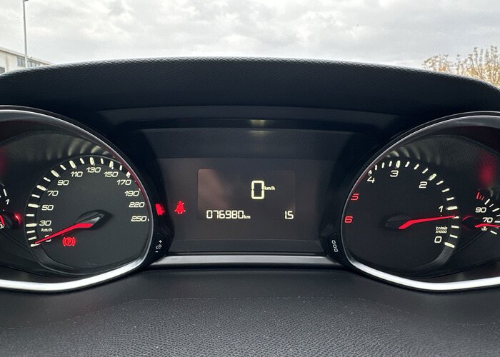 PEUGEOT 308 2017 — imagine 10