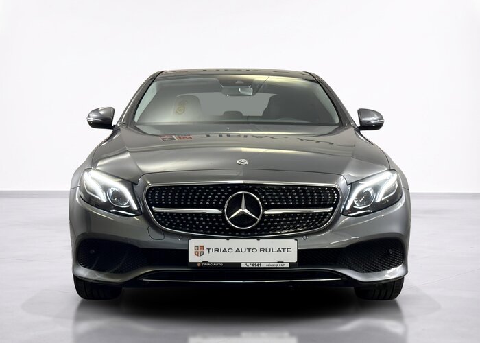 MERCEDES-BENZ E-Class 2019 — imagine 32