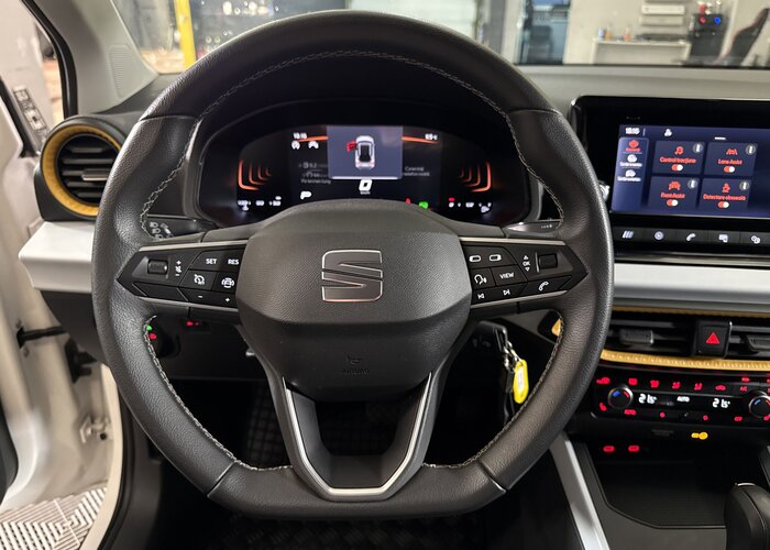 SEAT Arona 2024 — imagine 38