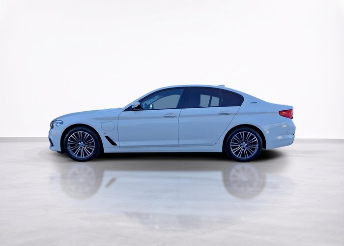 BMW Seria 5 2018 — imagine 33