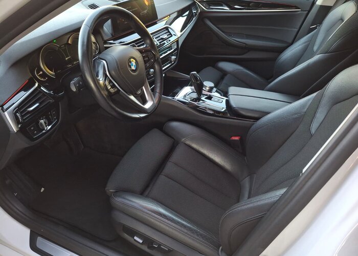 BMW Seria 5 2018 — imagine 43