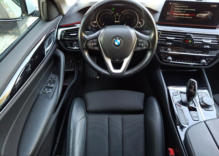 BMW Seria 5 2018 — imagine 44