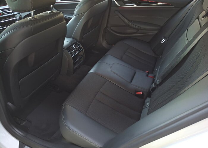 BMW Seria 5 2018 — imagine 45