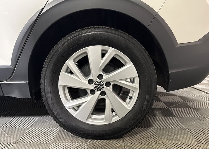 VOLKSWAGEN Taigo 2024 — imagine 13