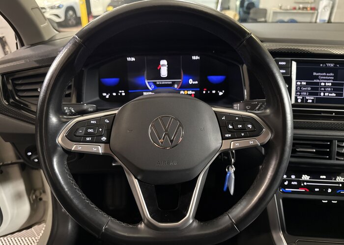 VOLKSWAGEN Taigo 2024 — imagine 16