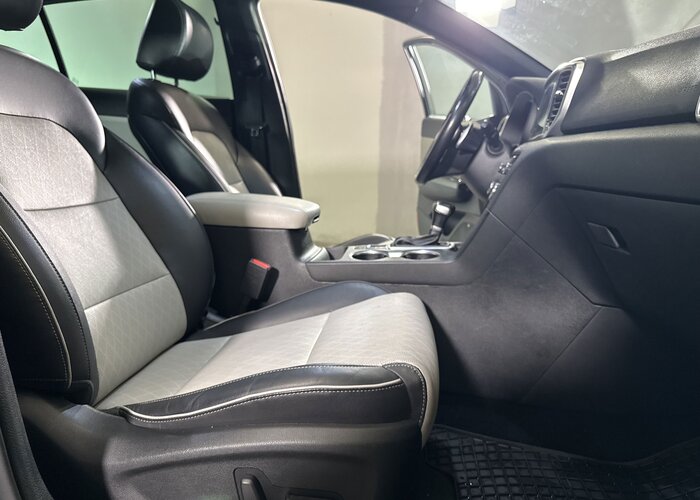 KIA Sportage 2018 — imagine 36