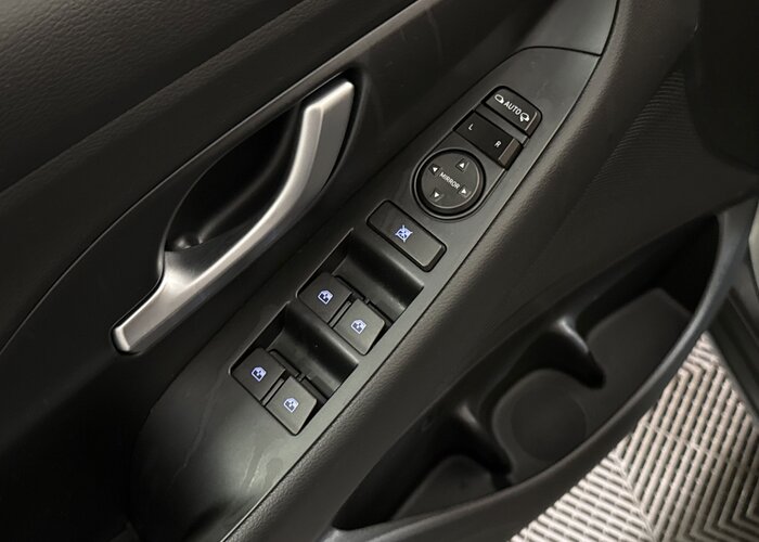 HYUNDAI i30 2022 — imagine 34
