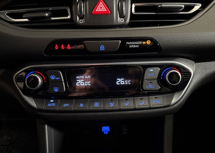 HYUNDAI i30 2022 — imagine 38