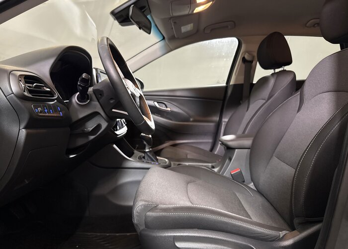 HYUNDAI i30 2022 — imagine 42