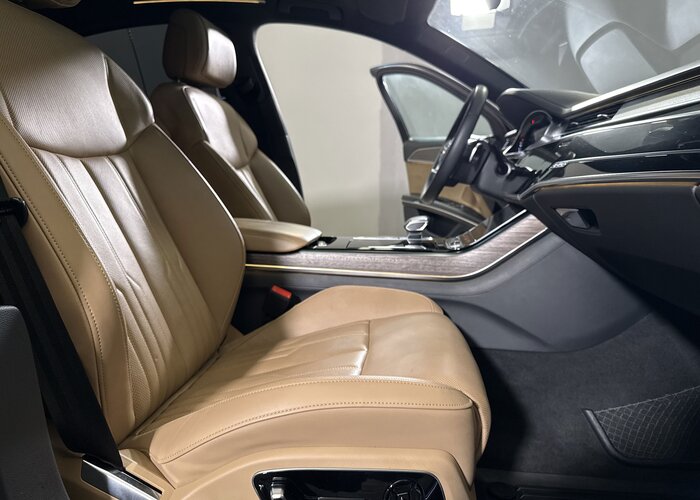 AUDI A8 2021 — imagine 11