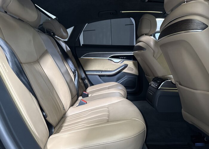 AUDI A8 2021 — imagine 12
