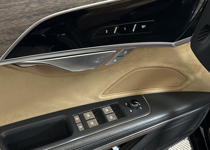 AUDI A8 2021 — imagine 14