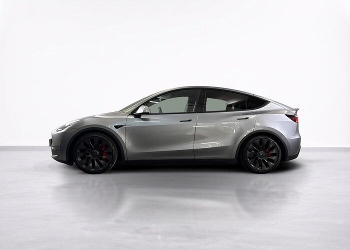 TESLA Model Y 2023 — imagine 22