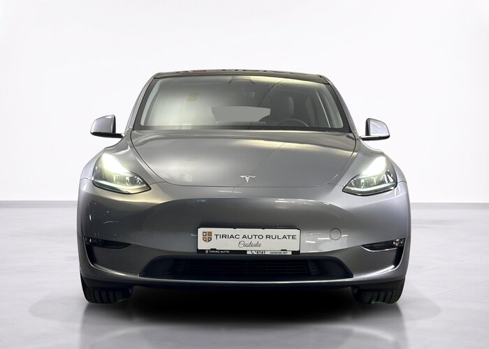 TESLA Model Y 2023 — imagine 28