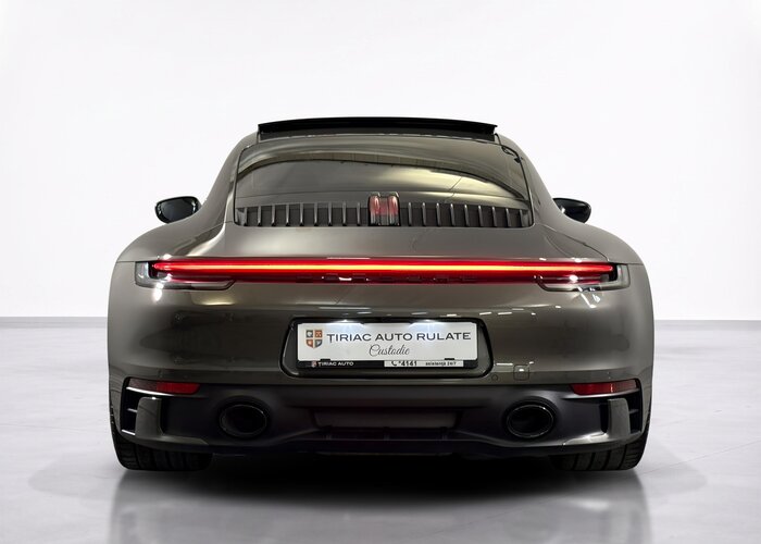PORSCHE 911 2023 — imagine 29