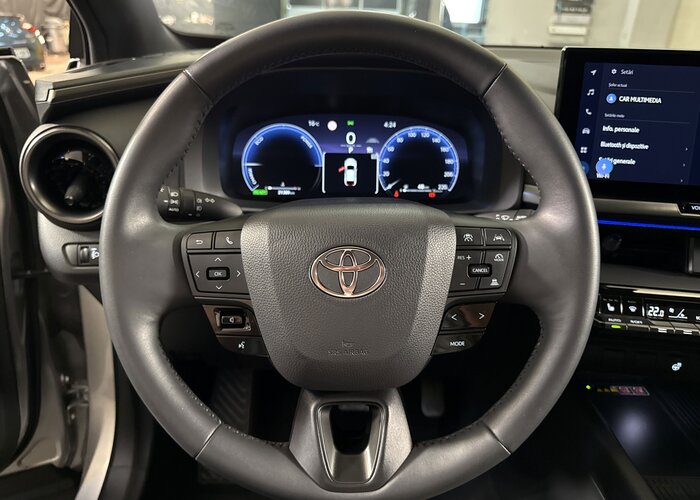 TOYOTA C-HR 2024 — imagine 38