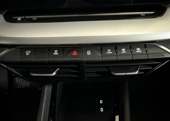 SKODA Octavia 2024 — imagine 16
