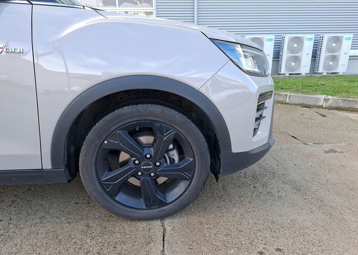 SSANGYONG Tivoli 2025 — imagine 40