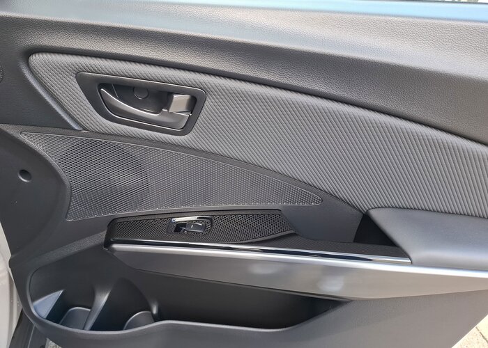 SSANGYONG Tivoli 2025 — imagine 49