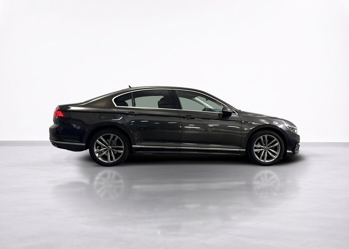 VOLKSWAGEN Passat 2021 — imagine 27