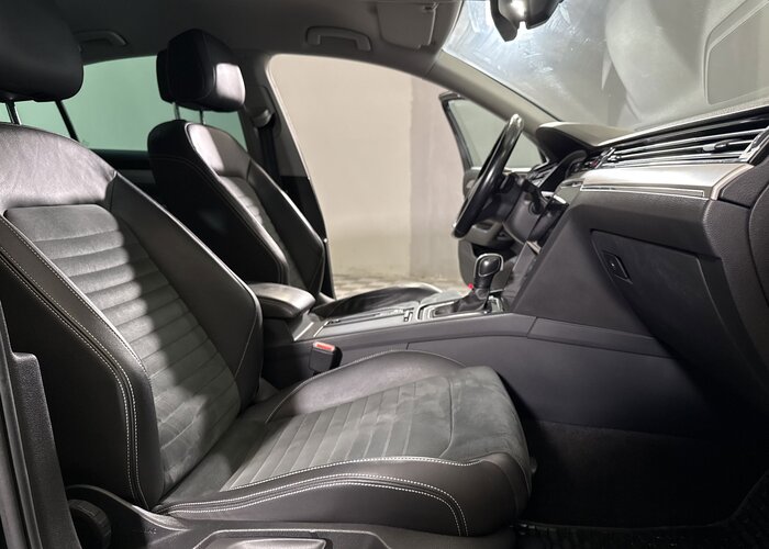 VOLKSWAGEN Passat 2021 — imagine 32