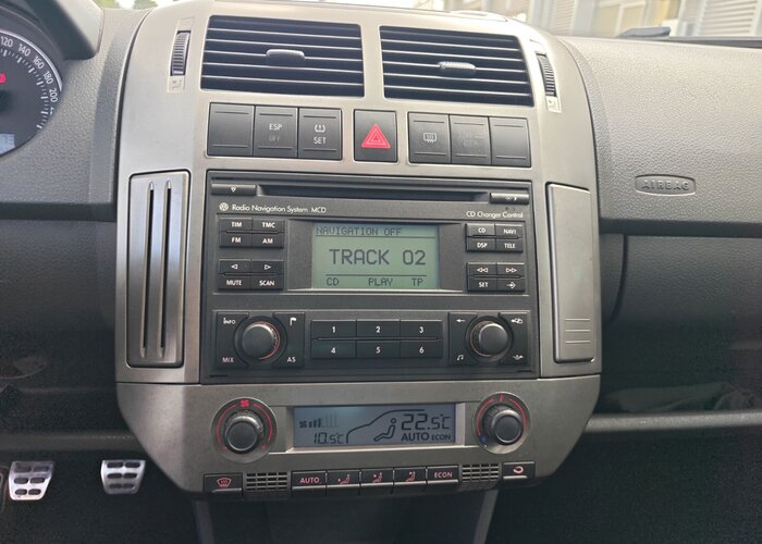 VOLKSWAGEN Polo 2006 — imagine 28