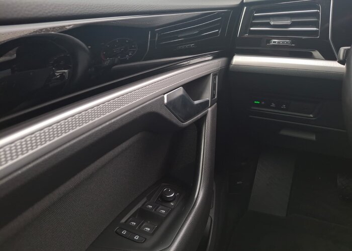 VOLKSWAGEN Touareg 2022 — imagine 56