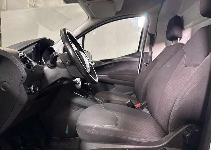 FORD Transit Courier 2020 — imagine 18