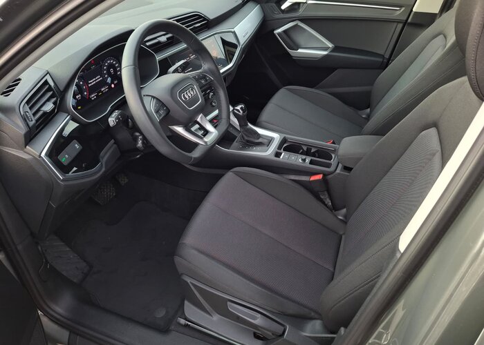 Audi Q3 2024 benzină, 29.900 € — imagine 90